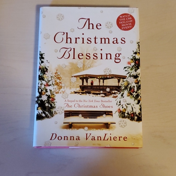 The Christmas Blessing by Donna VanLiere - Picture 1 of 2